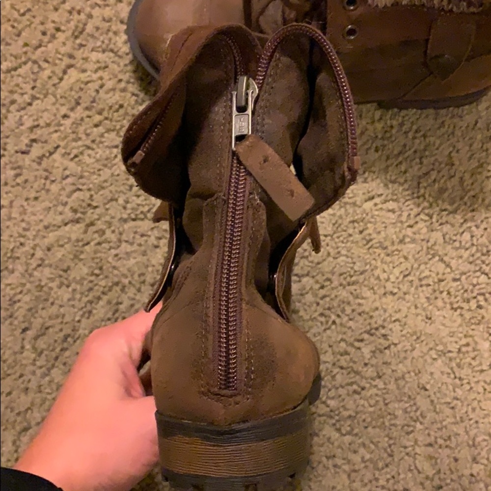 Boots - Picture 2 of 2